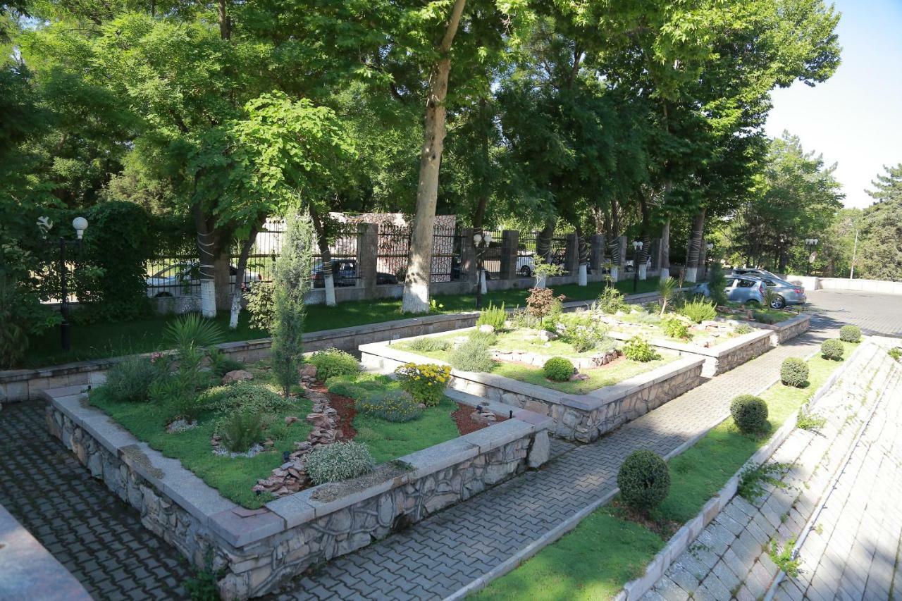 Shodlik Palace Tashkent Exterior photo